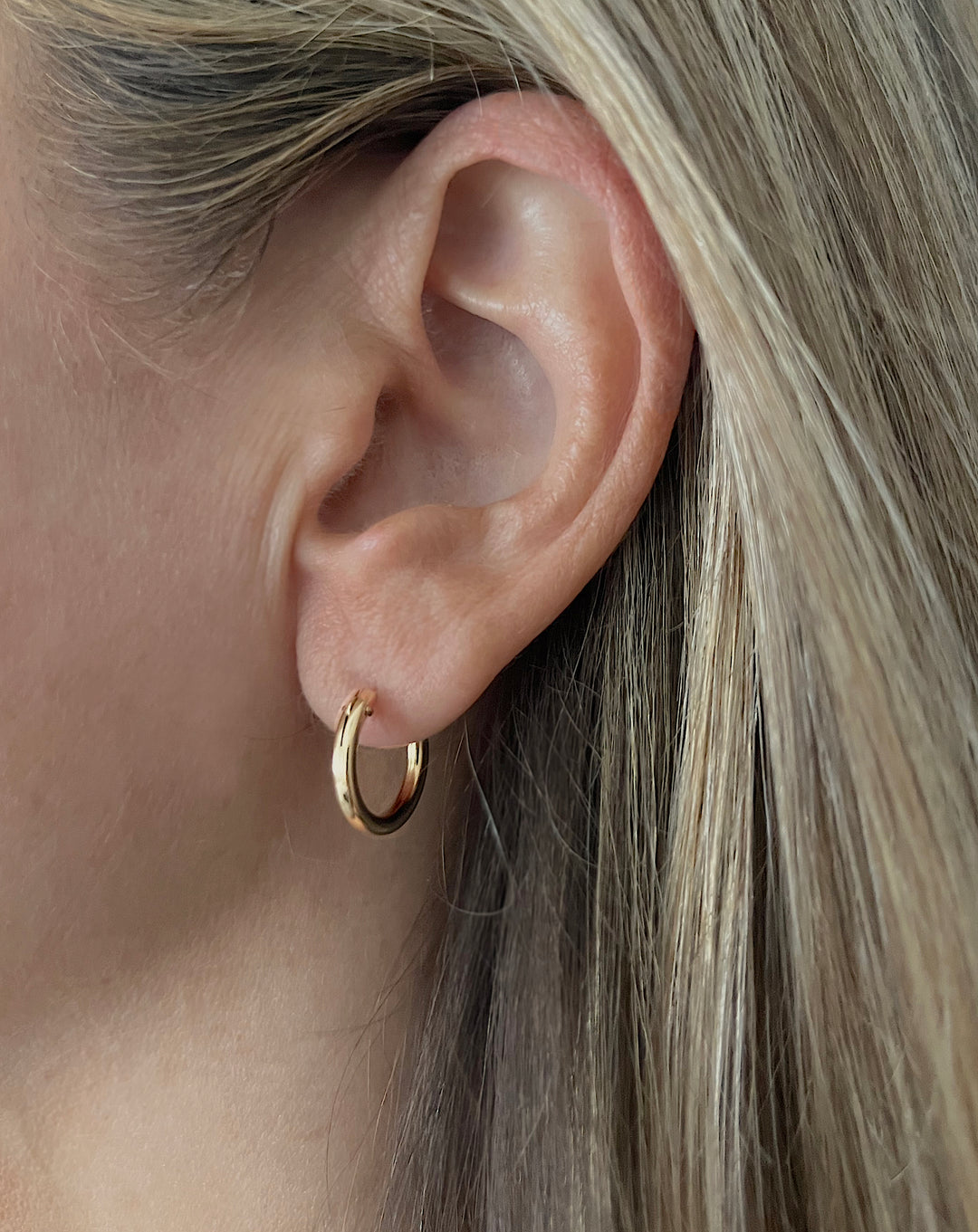 Essential Hoop Earrings